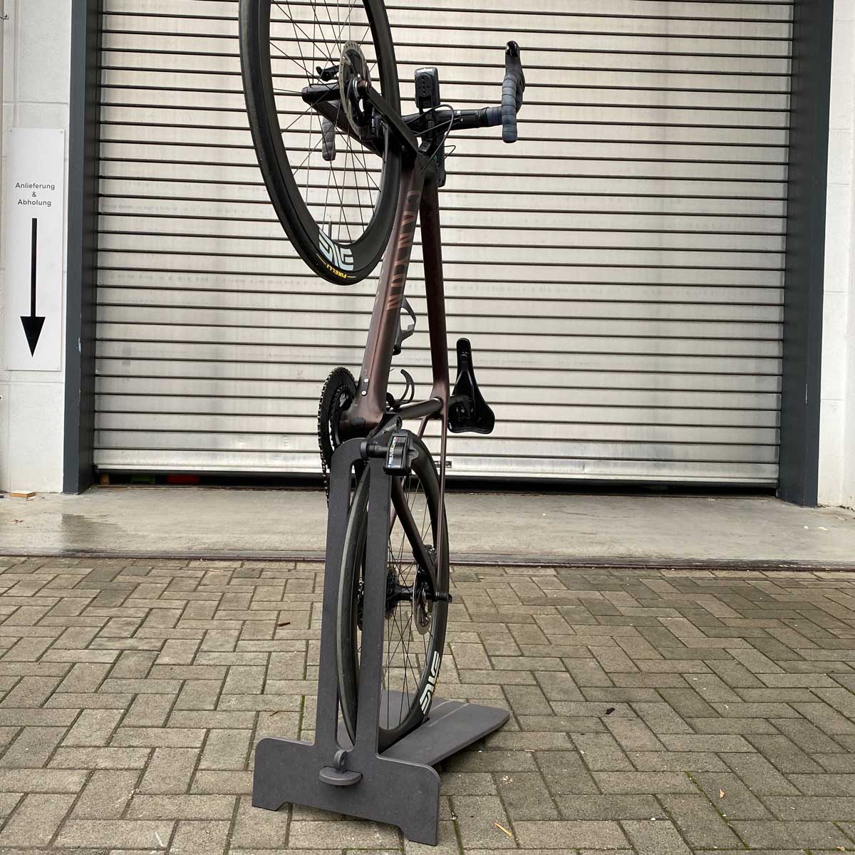 BIKE STAND MOBILE